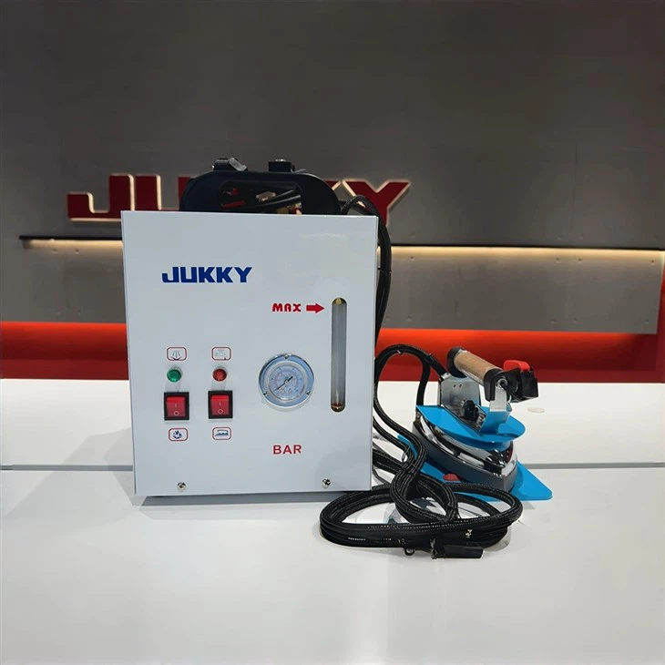 Profesionálna parná žehlička